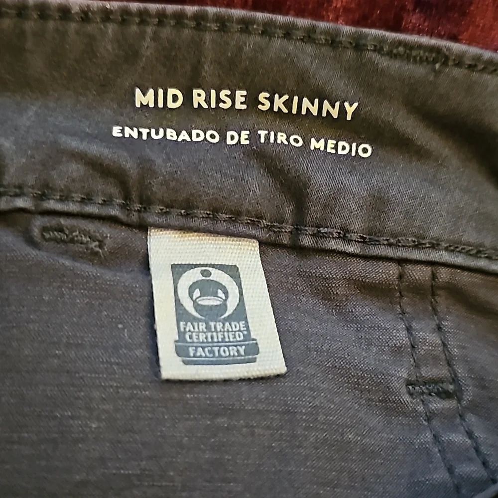Universal Thread jeans - Picture 5 of 12